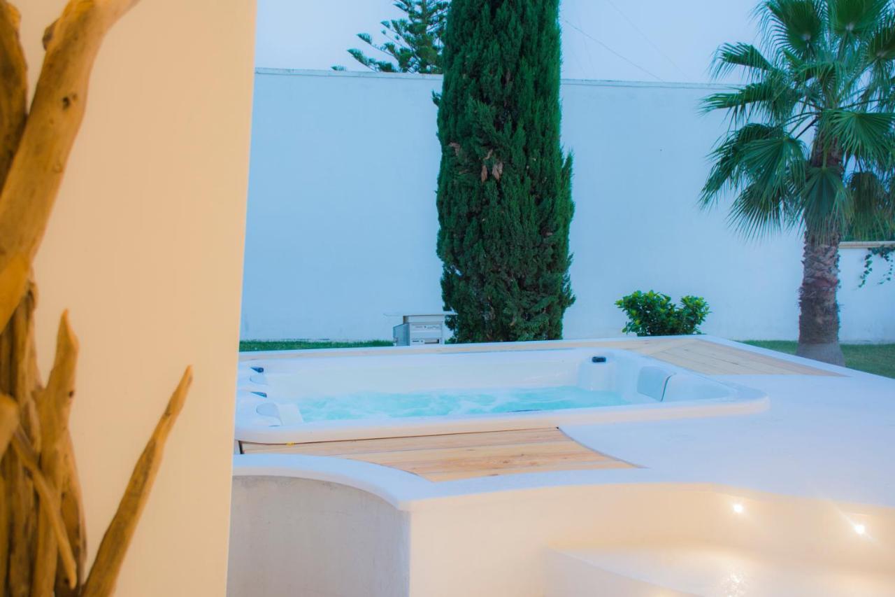 Valentino Luxury Room Порто-Чезарео Экстерьер фото