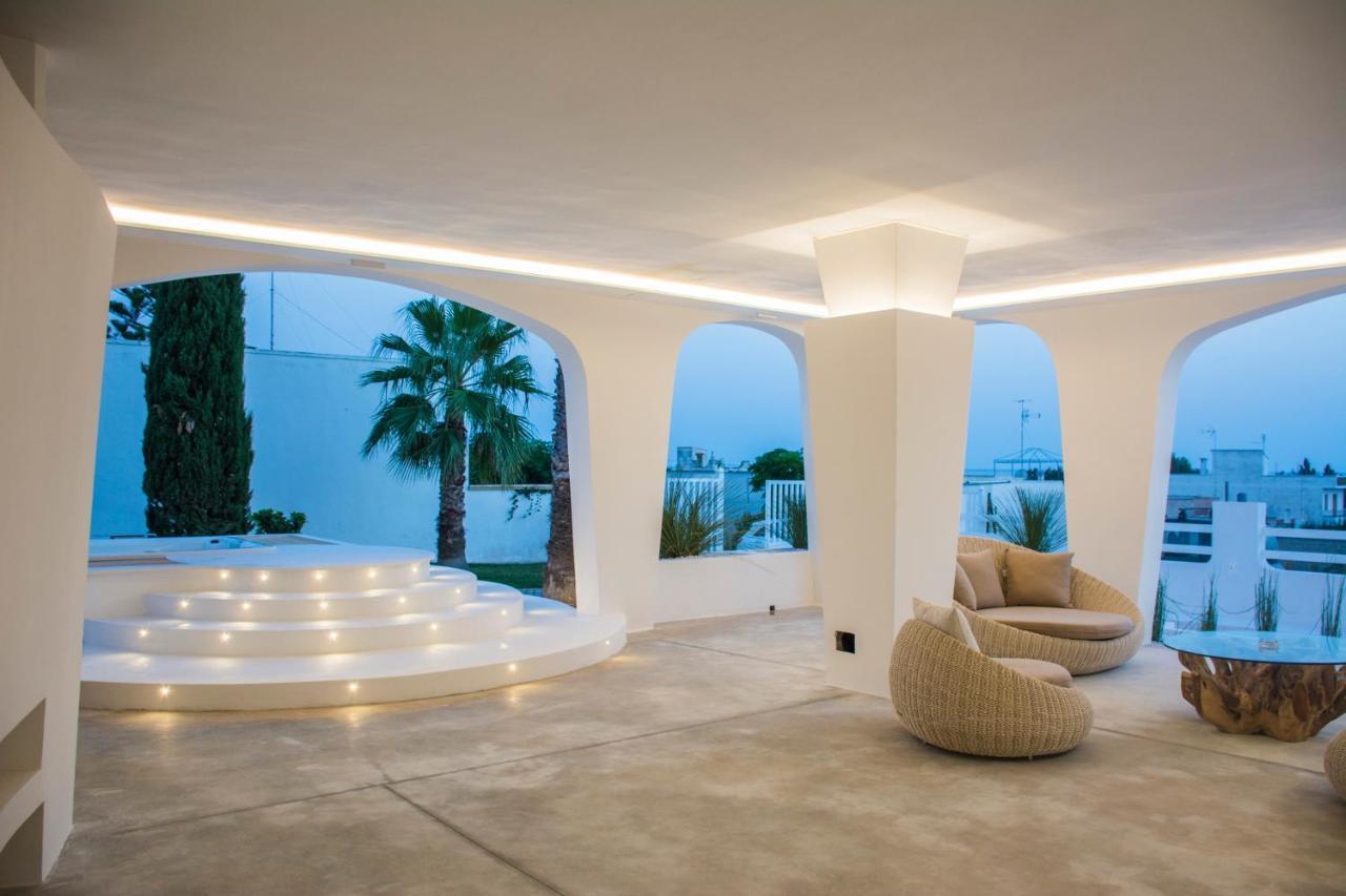 Valentino Luxury Room Порто-Чезарео Экстерьер фото